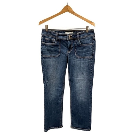 White House Black Market Denim - 𝅺WHITE House Black Market Capri Jeans Women’s Size 6.
